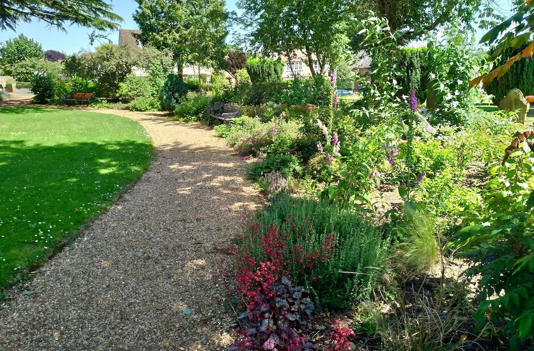 entretien-parc-ardeche-min Entretien d'un parc en Ardèche